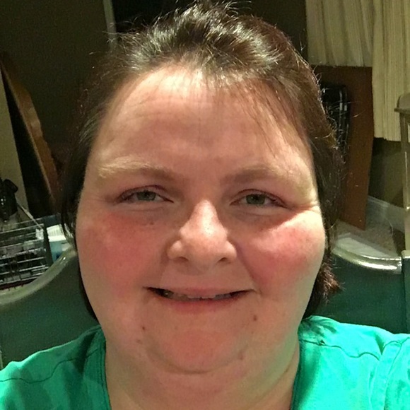 Meet your Posher, Ann - Picture 1 of 1